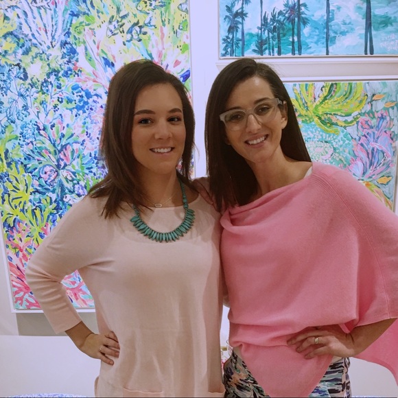 Meet your Posher, Madison - Picture 1 of 4